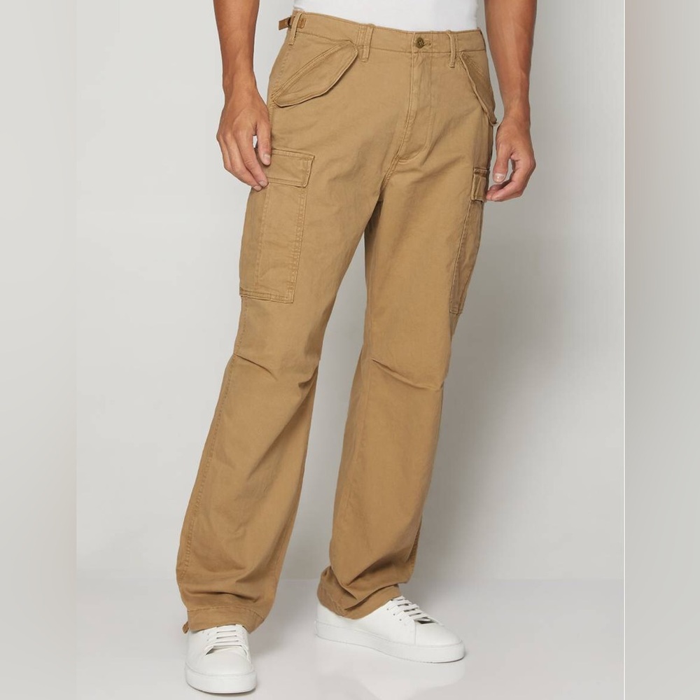 NWOT Gap Relaxed Utility Cargo Pants